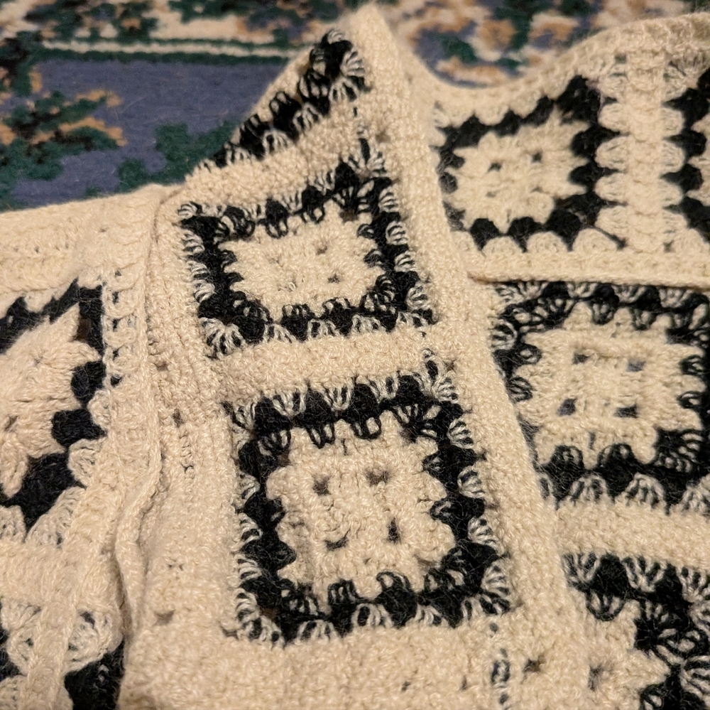 Sumwon Granny Square Black And Tan Cardigan/Button Down Shirt M - Picture 5 of 9